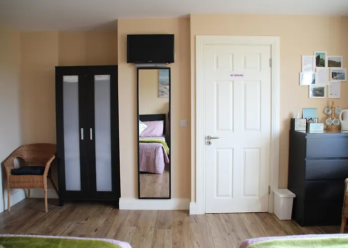 O'learys Bed & Breakfast 4*